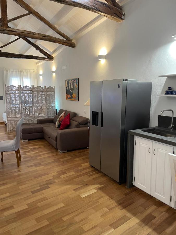 Aida Apartment Каляри Екстериор снимка